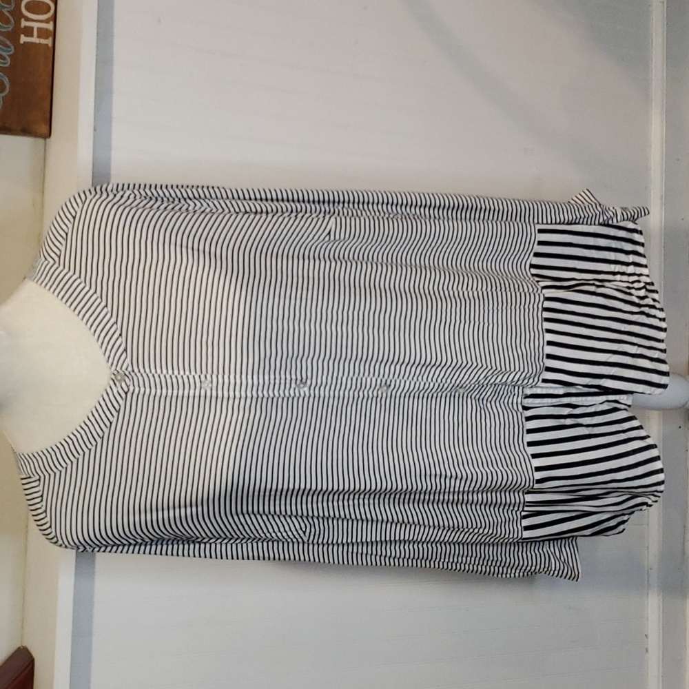 Jane and delancey stripe longline Rayon button down shirt 3X